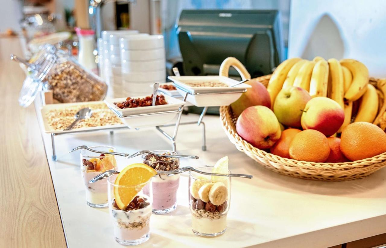B&B Hotel Katowice Centrum Экстерьер фото