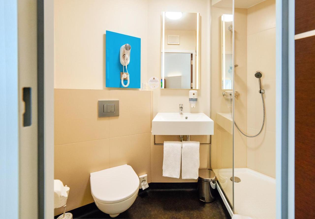 B&B Hotel Katowice Centrum Экстерьер фото